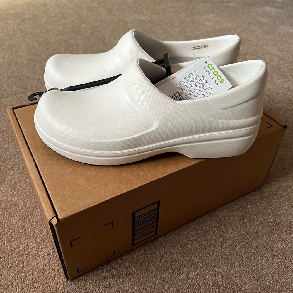 CROCS Neria Pro ll White Clog